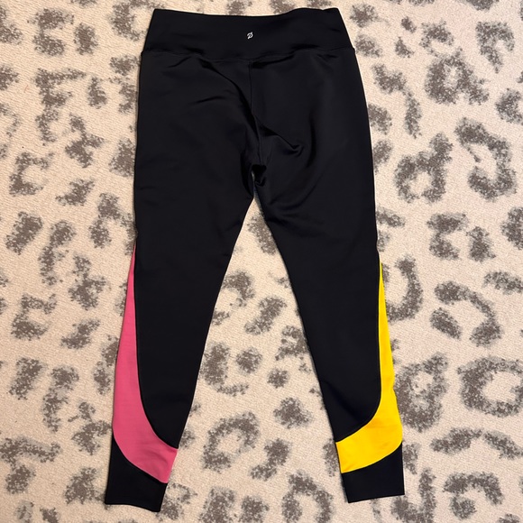 Peloton Push Your Boundaries Leggings - Picture 3 of 6